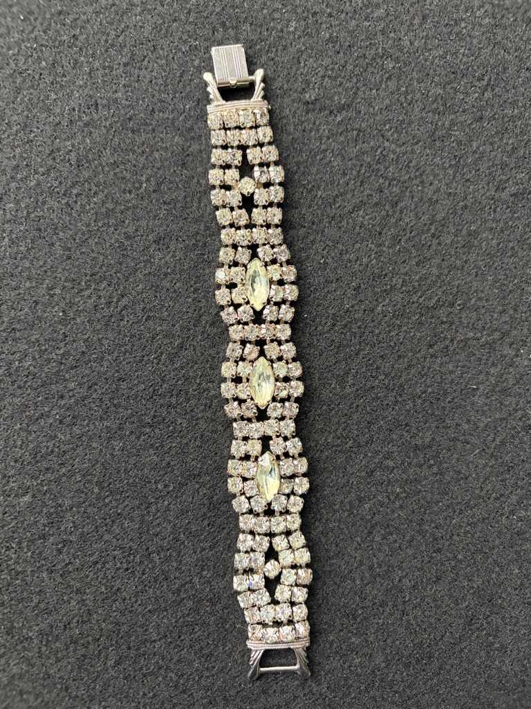 Vintage Rhinestone Tennis Bracelet - Silver Tone